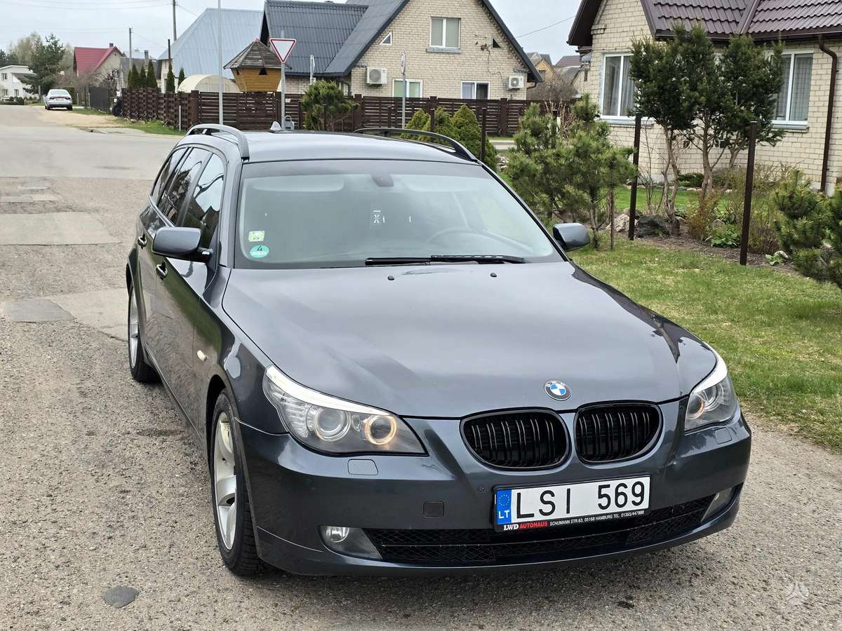 BMW 530