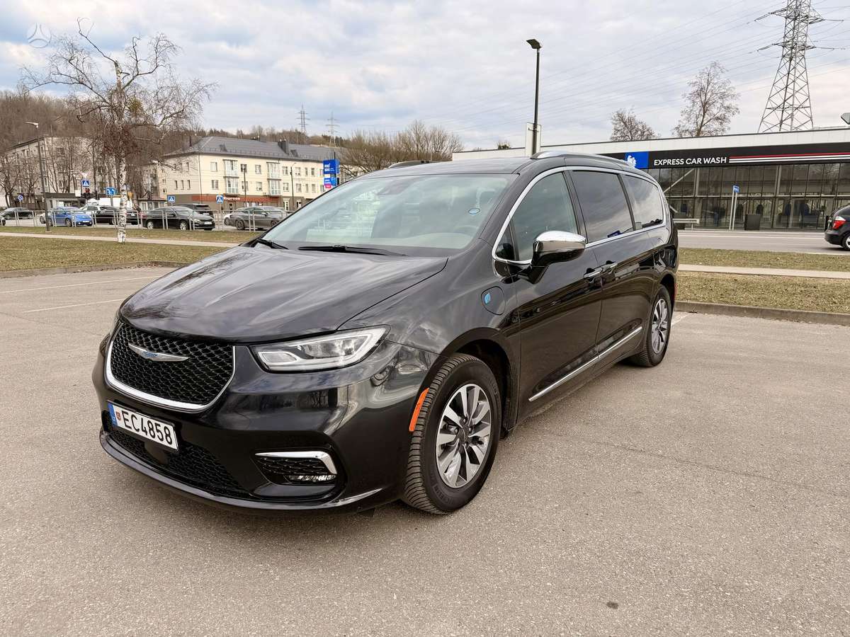 Chrysler Pacifica